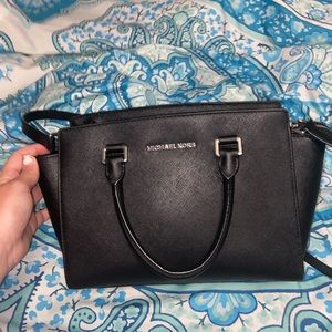 michael kors selma bag
